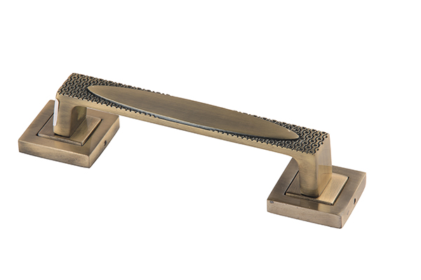 DOOR SAFE ALIA PULL HANDLE 8 INCH ATQ 6789