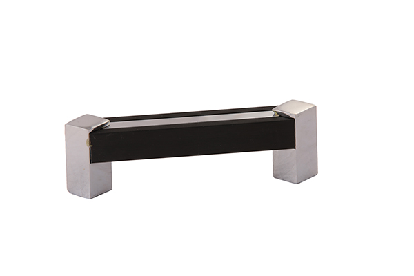 TRIANGLE ALUMINIUM HANDLE 1583 1584