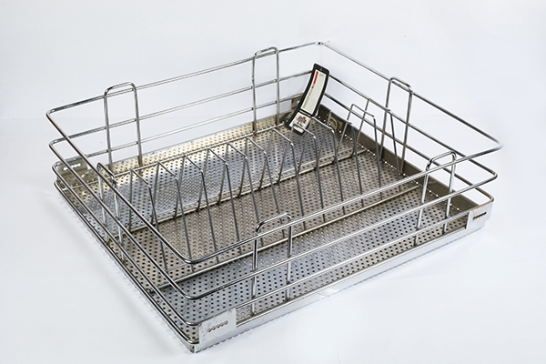 SYMPHONY PERFORATED PLATE BASKET 17X20X6 6053